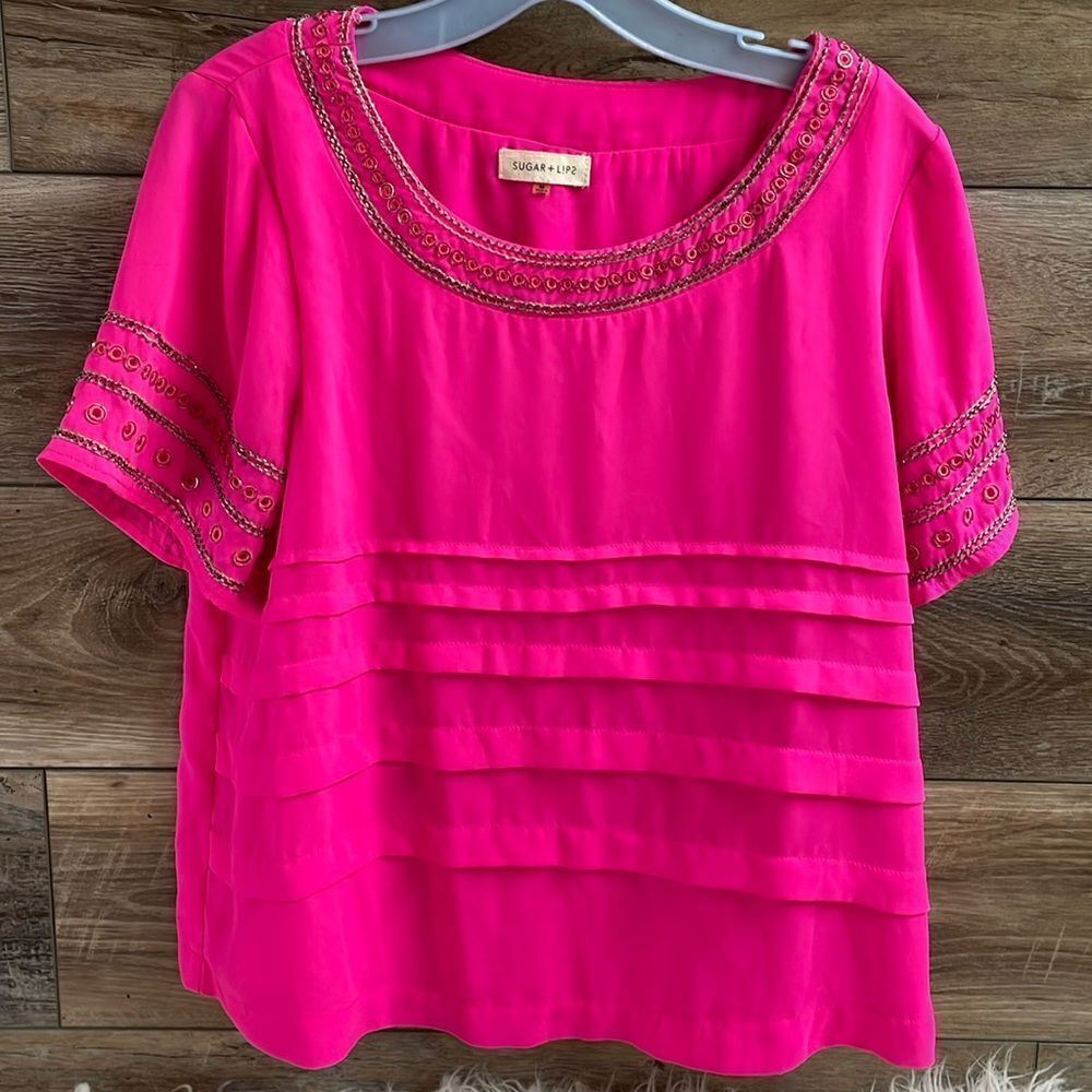 Sugar + Lips Hot Pink Embellished Short Sleeve Tiered Blouse Hot Pink Medium